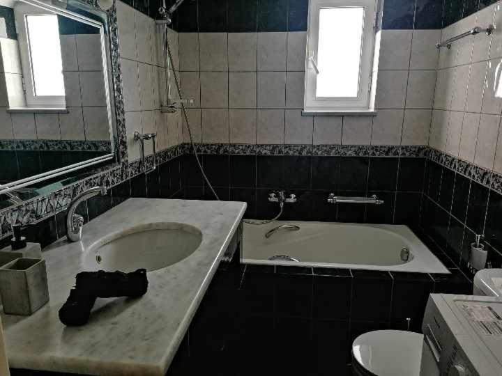 Sonema Seaside Apt Chania  ภายนอก รูปภาพ